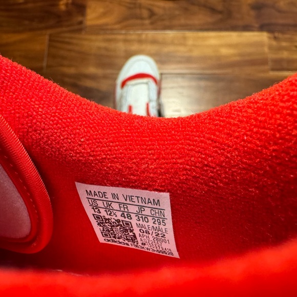 SOLD❗️- Adidas Rivalry Low 86 Core White/Team Power Red GZ2557 - Size 13 - Picture 15 of 16